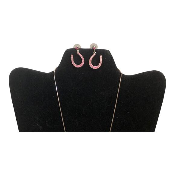 Vintage Western Country Chic Red Gemstone Horseshoe Design Necklace Earrings Set - Picture 5 of 8